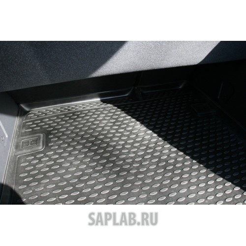 Купить Element NLC4129B13 Коврик в багажник RENAULT Duster 2WD, 2011-2015, 2015-> кросс. (полиуретан)